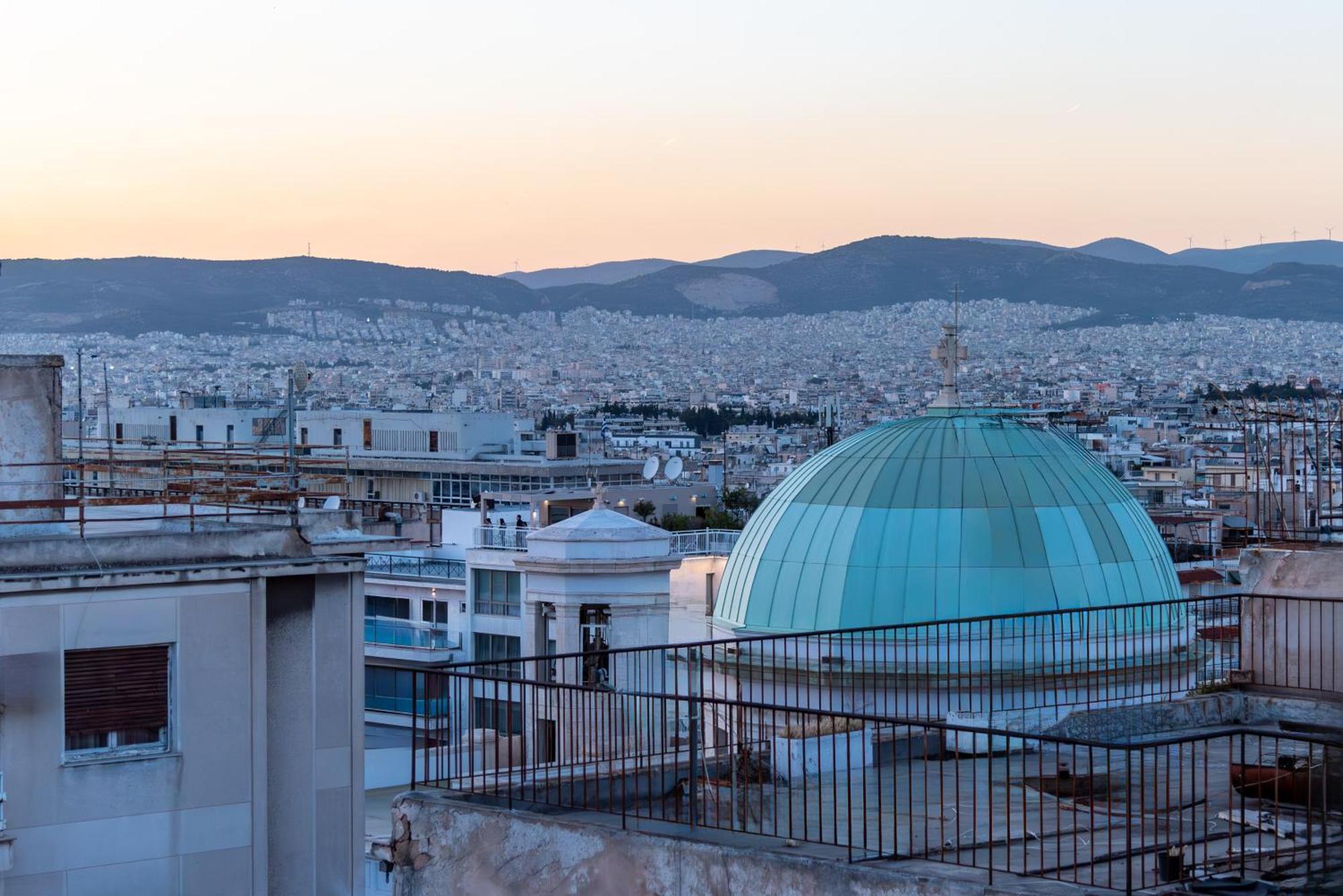 Apartamento Geraniou Boutique Spot Atenas Exterior foto